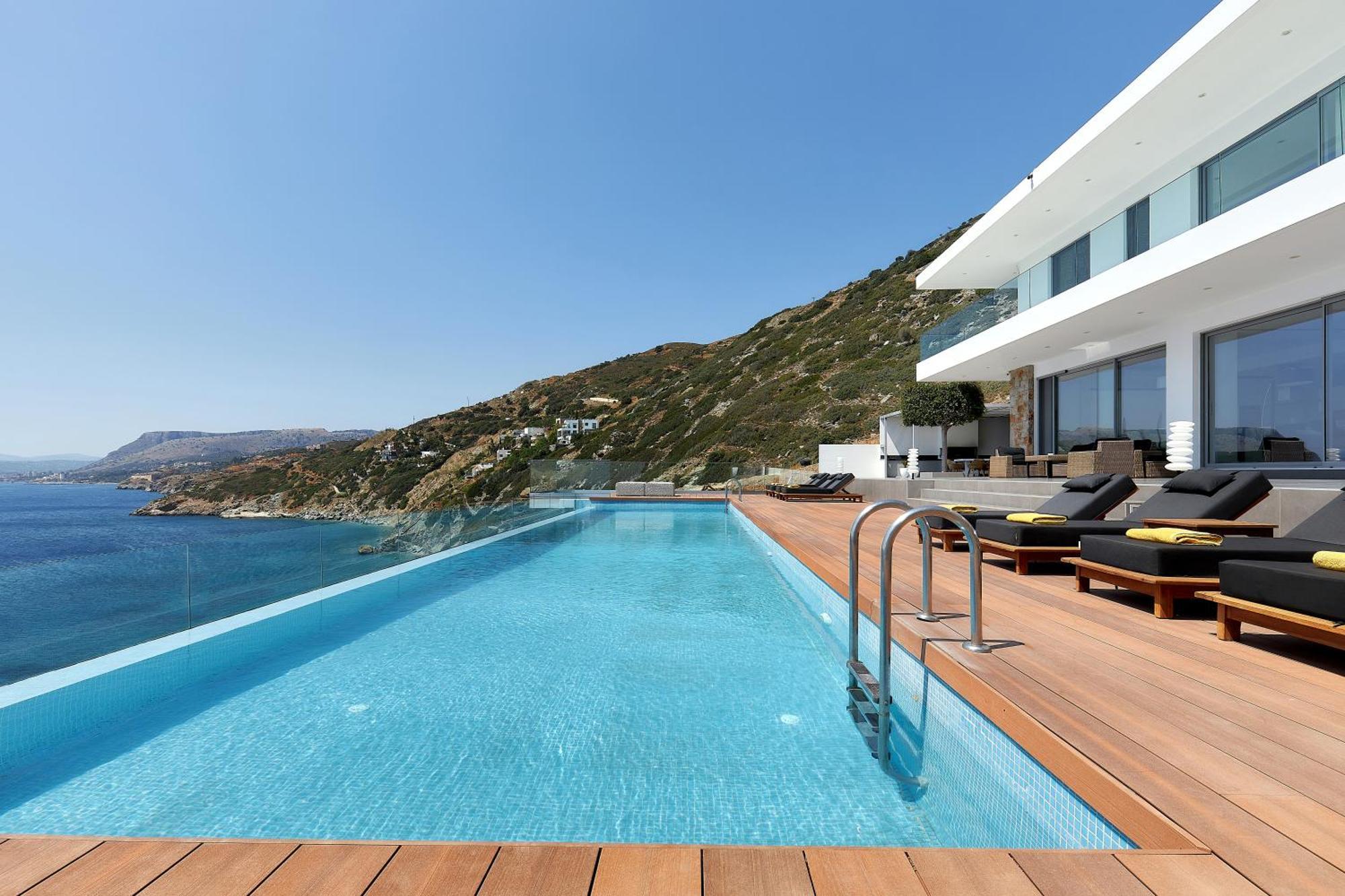 Beachfront Villa In Crete - Epavli Luxury Villa Айя-Пелагія Екстер'єр фото